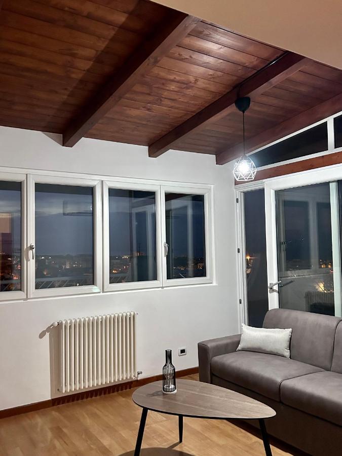 Appartamento Isola Rovi Bari Esterno foto